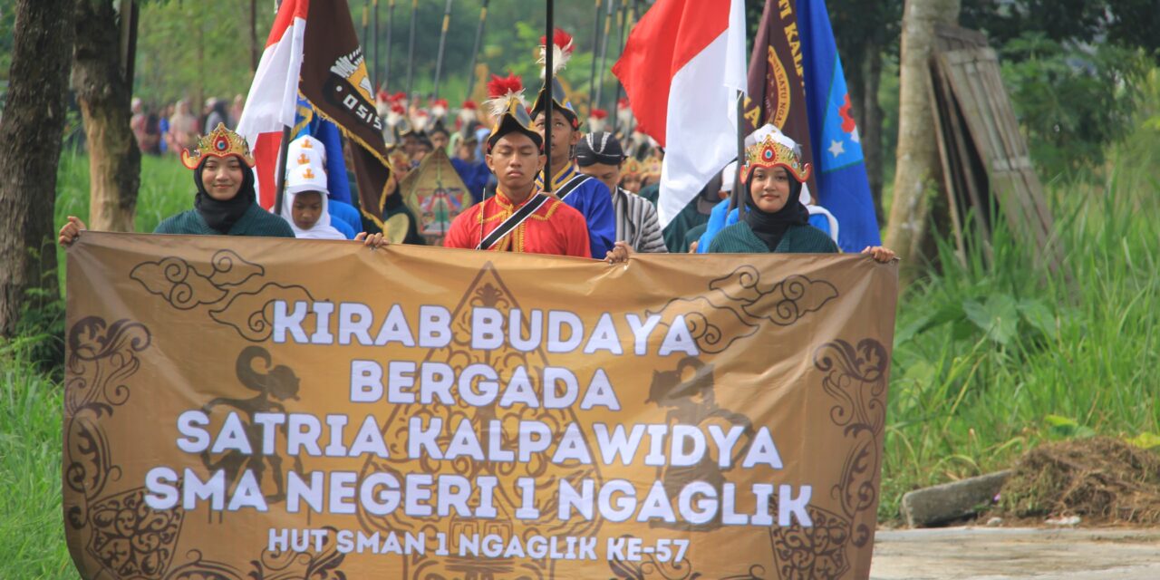 SMAN 1 NGAGLIK RAYAKAN HUT KE 57 DENGAN PENUH SEMANGAT