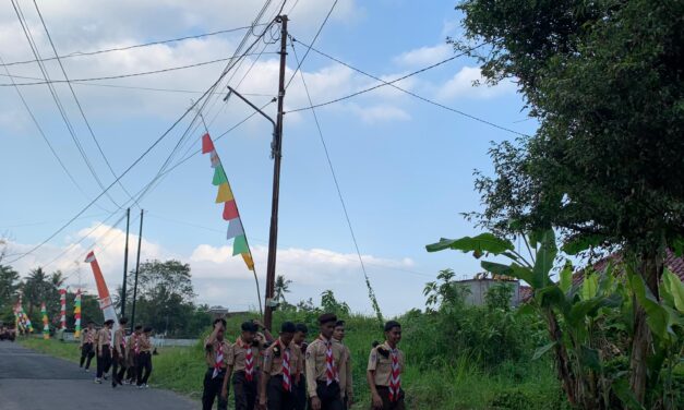 Membangun Karakter Penegak: Orientasi Ambalan dan Upacara Pindah Golongan Pramuka Kalpawidya SMAN 1 Ngaglik