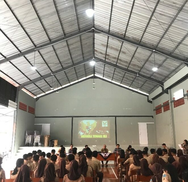 SMAN 1 Ngaglik dan Badan Kesbangpol DIY Gelar Sosialisasi Bhinneka Tunggal Ika untuk Tanamkan Semangat Kebangsaan