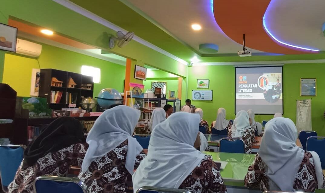 Kegiatan Penguatan Literasi di SMAN 1 Ngaglik