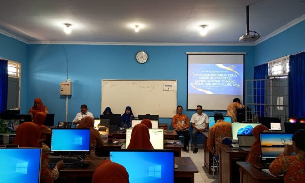 Guru SMAN 1 Ngaglik Ikuti Workshop Lembar Kerja Berbasis Computational Thinking dan AI