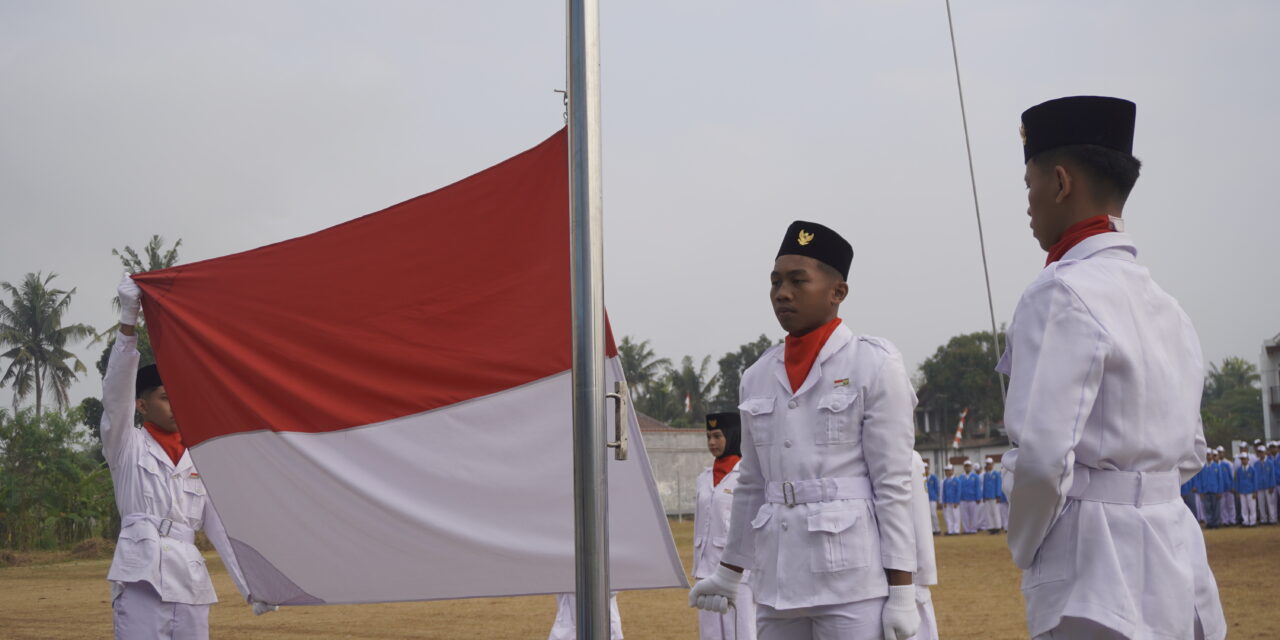 Upacara Peringatan HUT Ke-81 RI di SMAN 1 Ngaglik