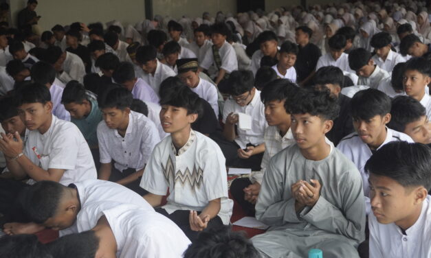 Kolaborasi Rohis, OSIS, dan MPK Kalpawidya Sukses Gelar Kabarkal #3 Peringati Maulid Nabi Muhammad SAW